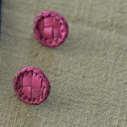 Thazhampoo necklace with round Pendant Set -rani pink and dark blue