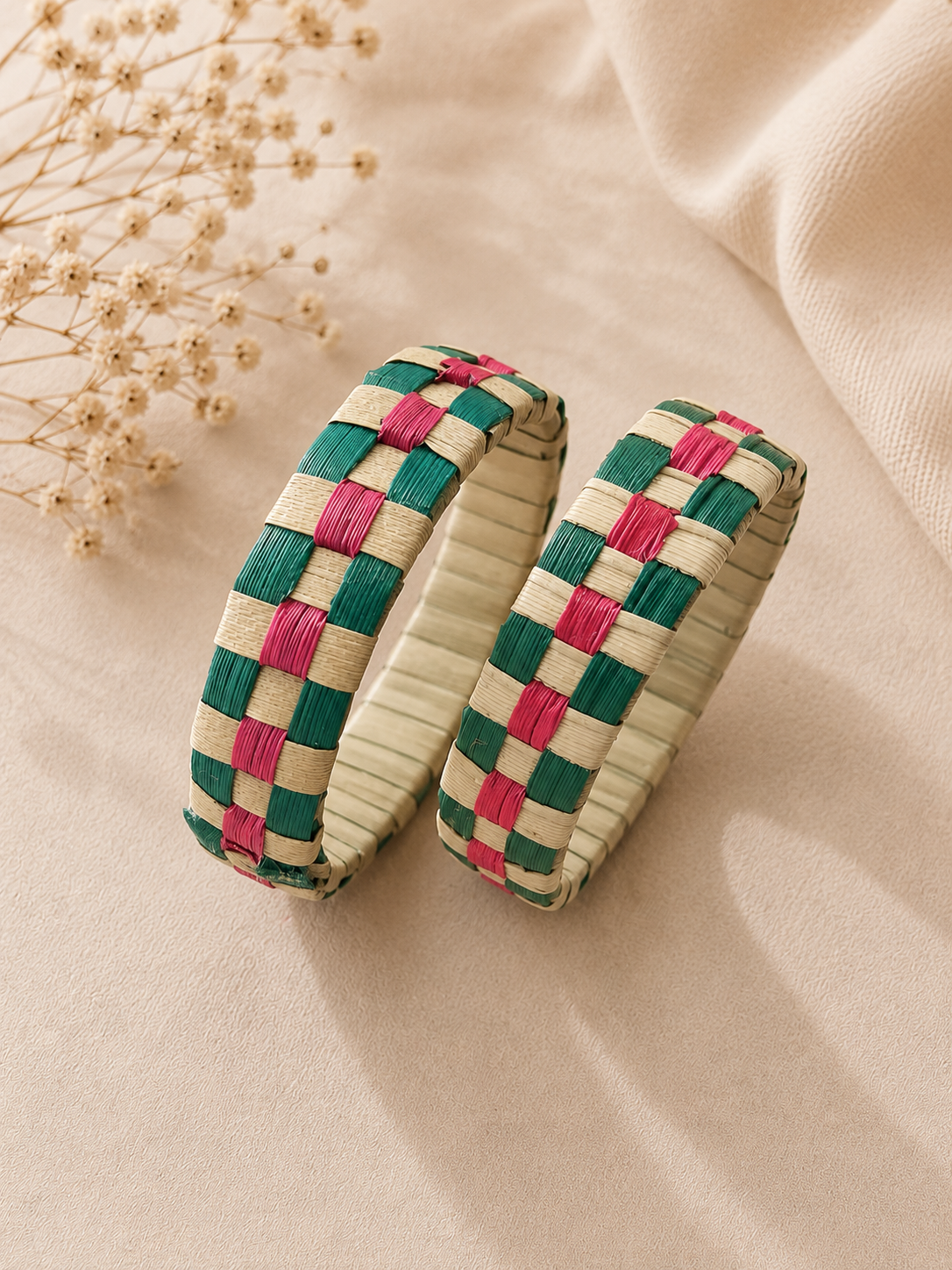 Thazhampoo bangle -Natural, Red and Dark Green 2.10 set of 2