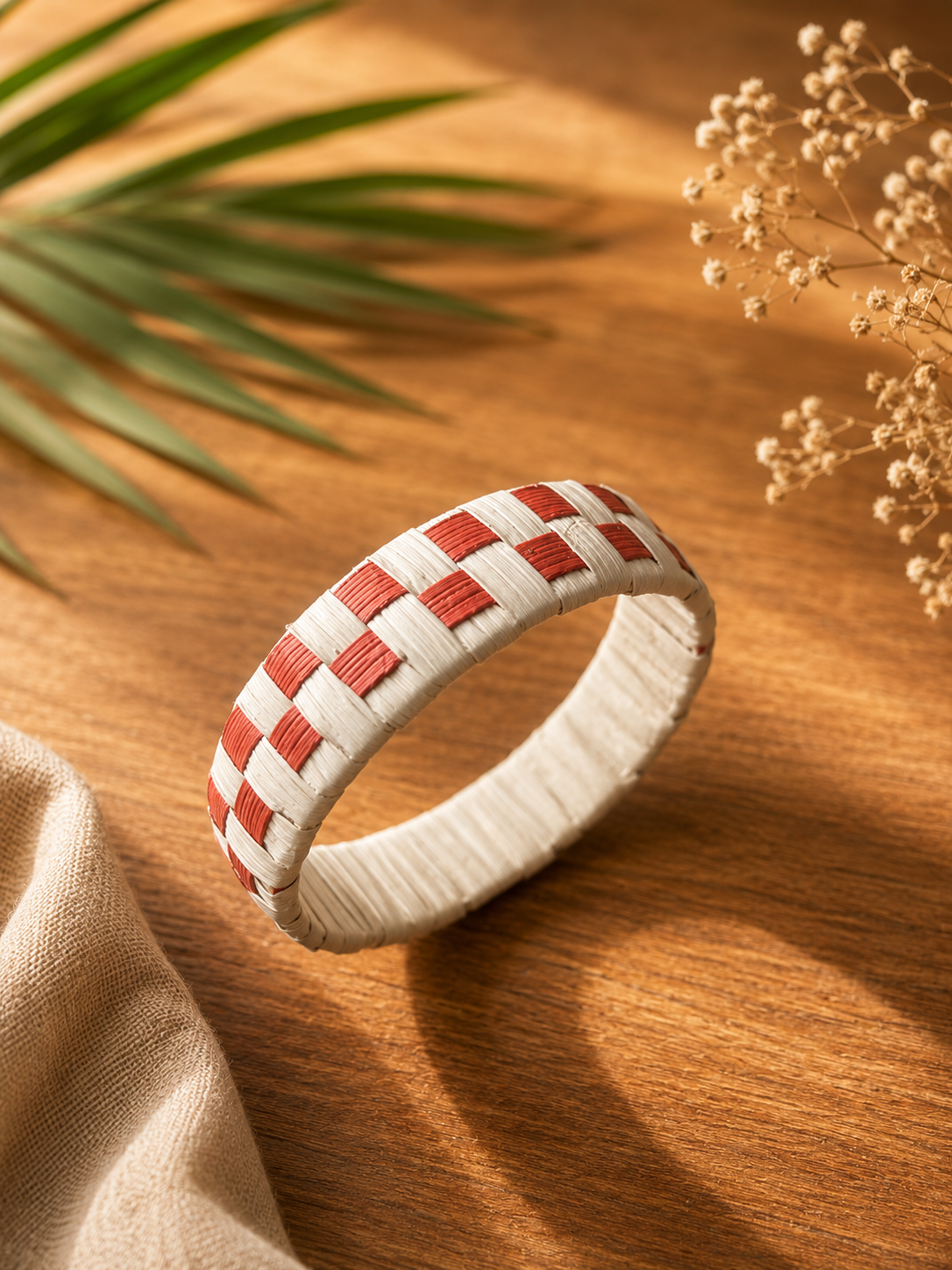 Thazhampoo bangle  -natural and brown size 2.8 set of 1