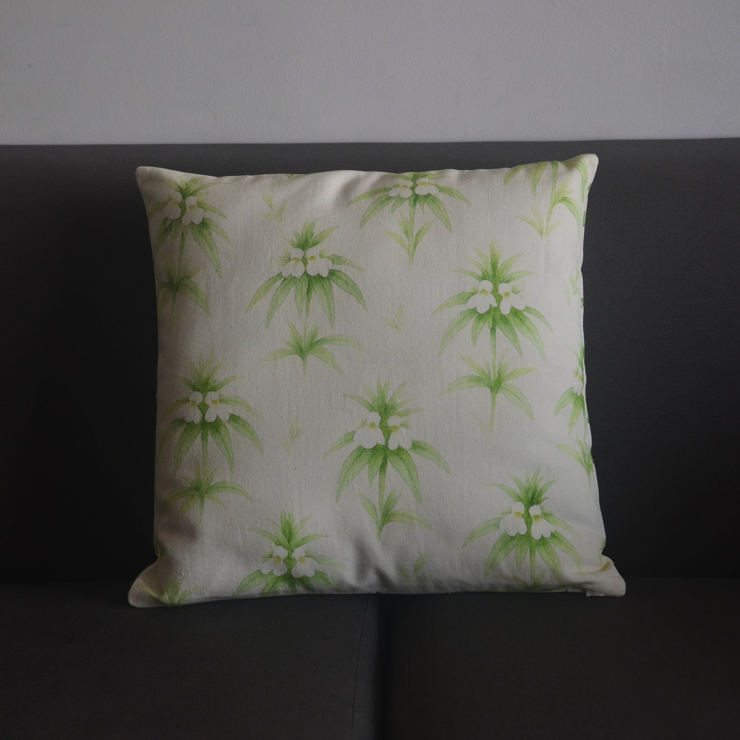 Mogra & Thumba Duo - Cotton cushion covers 16"x16"